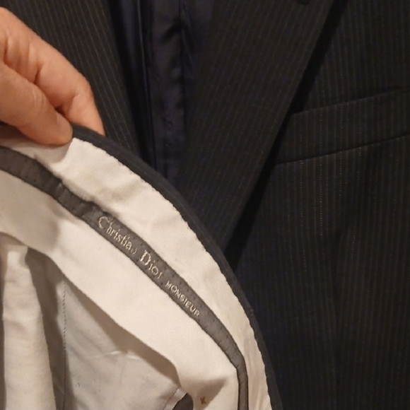 Christian Dior Midnigth Blue Pinstripe Full Suit Size 40R Pants 32 Used - Picture 4 of 5